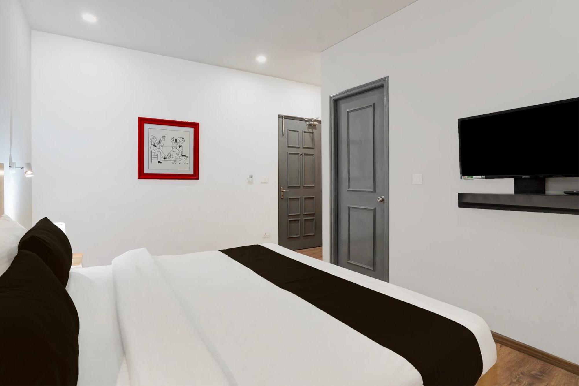 Super Townhouse Gomti Nagar Sector 6 Near Ekana Stadium Lucknow Exterior photo
